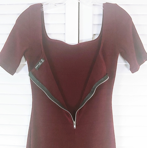 Burgandy Midi Dress - Picture 5 of 9